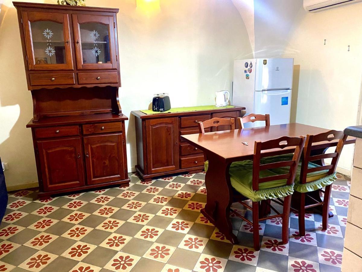 Apartment Dream - Lovely Space In The Heart Of